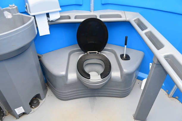 Best Luxury portable toilet rental  in Duluth, MN