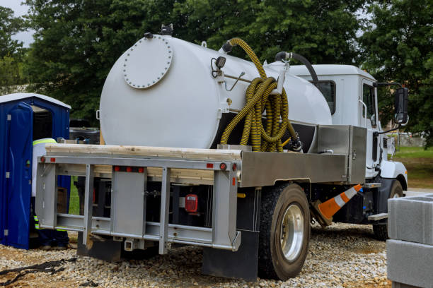 Best Best portable toilet rental  in Duluth, MN