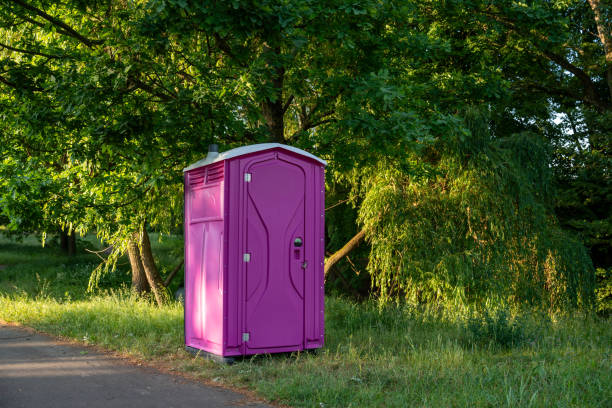 Best Porta potty delivery and setup  in Duluth, MN